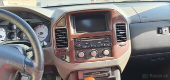 Mitsubishi Pajero - 6