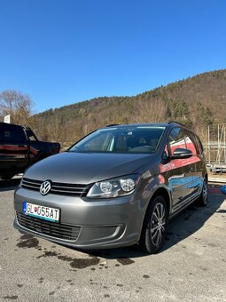 Volkswagen Touran 2.0 TDI BlueMotion Technology Comfortline - 6