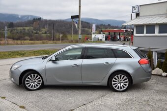 Opel Insignia 2,0 TURBO 4x4 - 6