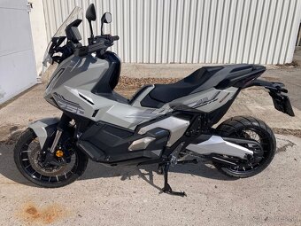 Honda x-adv 750 - 6