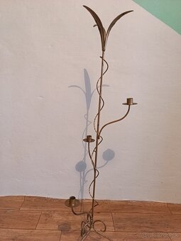 STOJAN NA SVIECKY - 6