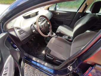 Citroën C4 - 6