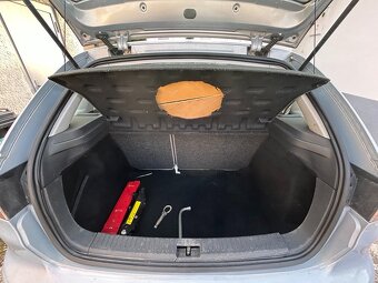 PREDÁME SEAT IBIZA 6L/SCASYX01 - rok výroby 2003 - 6