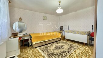 Rodinný dom s pozemkom 1183 m2 v Drahovciach pri Piešťanoch - 6