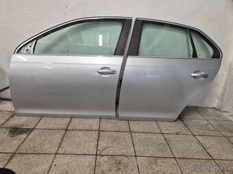 Predám bočné dvere pre Volkswagen GOLF / JETTA - STRIEBORNÉ - 6