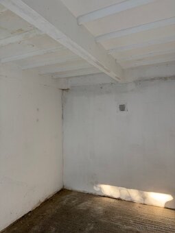 Garáž ulica Koceľová, Ružinov - 6