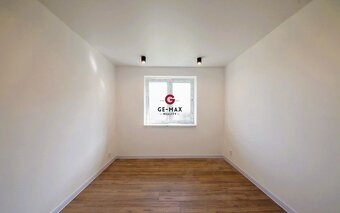 REZERVOVANÉ NA PREDAJ – KOMPLETNE ZREKONŠTRUOVANÝ RODINNÝ DO - 6