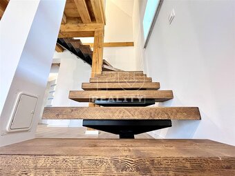 TUreality ponúka na predaj rodinný dom v Liptovských... - 6