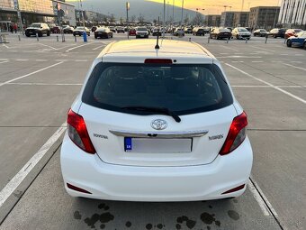 Toyota Yaris 1.0 VVT-i (51 kW) 2012 - 6
