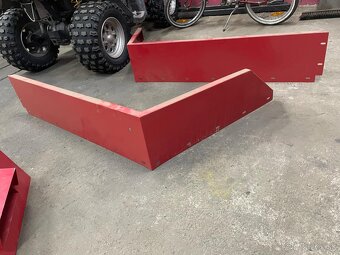 Predám blatníky Zetor crysta - 6