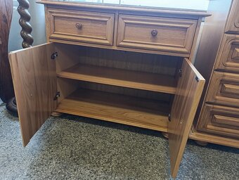 Rustikální dubová komoda,Nábytek s příběhem - 6