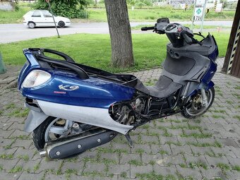 Piaggio x9 - 6