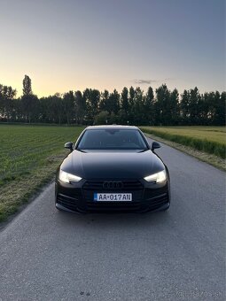 Audi A4 sedan - 6