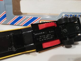 Matchbox Convoy CY 7, Petrol Tanker, England - 6