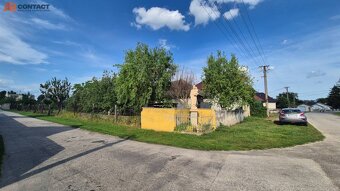Pôvodný rodinný dom na 738 m² pozemku v obci Horná Streda - 6