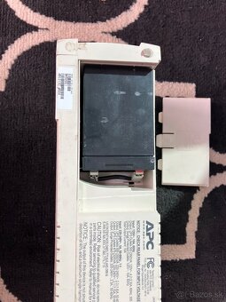 Zalozny zdroj BACK-UPS CS 500 - 6