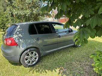 Volkswagen Golf 5  1.9 TDI - 6