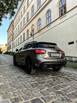 Mercedes GLA 180 AMG edition - 6