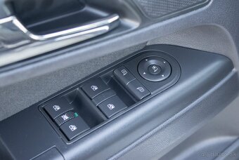 Opel Zafira 1.7 DTR Enjoy, 92kW - 6