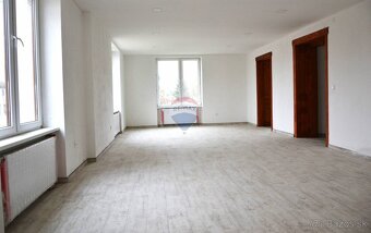 Komplet zrekonštruovaný dom na predaj v obci Dolná Strehová - 6