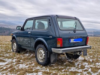 Lada Niva 1.7i 4x4 - 6