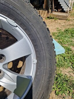 265/65 R17 - 6