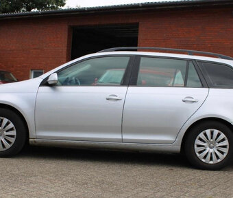 Volkswagen Golf 1.9 TDI Combi SK ŠPZ - 6
