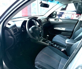 Subaru Forester 2,0 Diesel Active,4x4 - 6