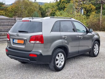 KIA SORENTO 2,2CRDi 4WD - 6