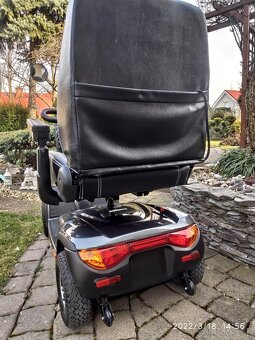 elektricky skúter pre seniorov Invacare Comet HD - Country - 6