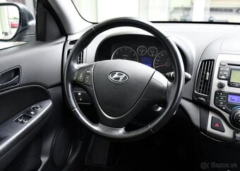 Hyundai i30 CW 1.4i 2xKOLA 77 kw - 6