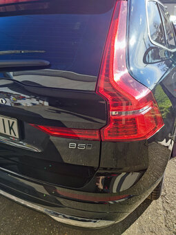 VOLVO XC60 B5 AWD ultimate, 2022, Panorama, diesel+elektro, - 6