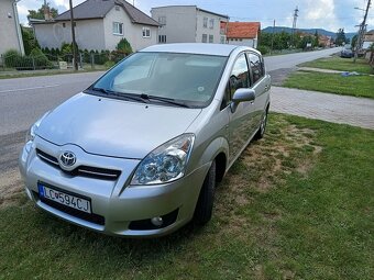 Toyota Corolla Verso 2,2 D4D 2009 - 6