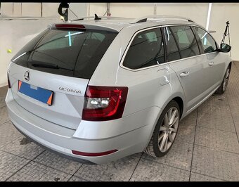 SKODA OCTAVIA COMBI III 2.0 TDI DsG ELEGANCE FULL LED TOP - 6