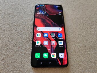 Oppo Reno 10X Zoom. 8gb+3gb/256gb,. Tmavá metalíza. - 6