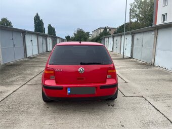 Volkswagen Golf 4 - 6