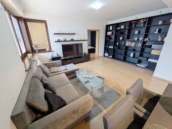 Exkluzívny 2-izbový byt, 65 m2 v centre mesta s parkovaním – - 6