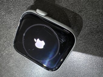Apple Watch SE 40 - 6