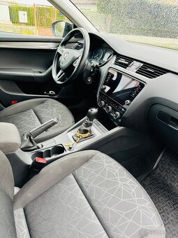 Škoda Octavia combi III - 6