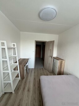 1,5-IZBOVÝ BYT, 42 m2, Košice - Západ - HRONSKÁ 3.posch. - 6