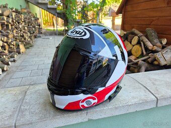 Arai Quantic Space red M - 6