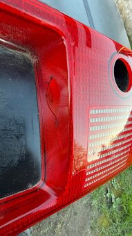 Zadný svetelný panel (heckblende) Audi 100 C4 Avant - 6