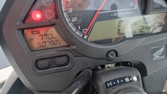 Honda Hornet CB 600 F - 6