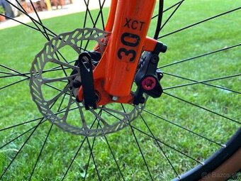 Bicykel Cube hardtail - 6