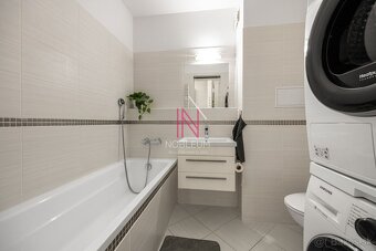 REZERVOVANÉ - 2-izbový byt v Devínskej Novej Vsi s uzavretým - 6