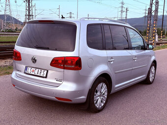 Volkswagen Touran 2.0 TDI DSG Premium Comfortline - 6
