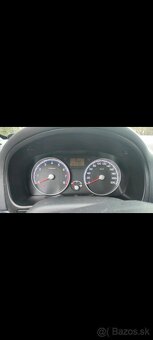 Predám Hyundai accent - 6