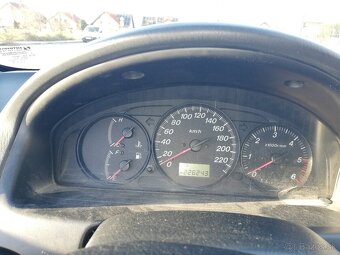 MAZDA 323 TDI - 6