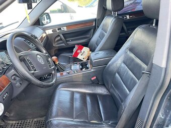 Volkswagen Touareg - 6