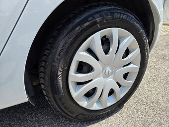 Renault Clio Benzín. najazdené 107 000km - 6